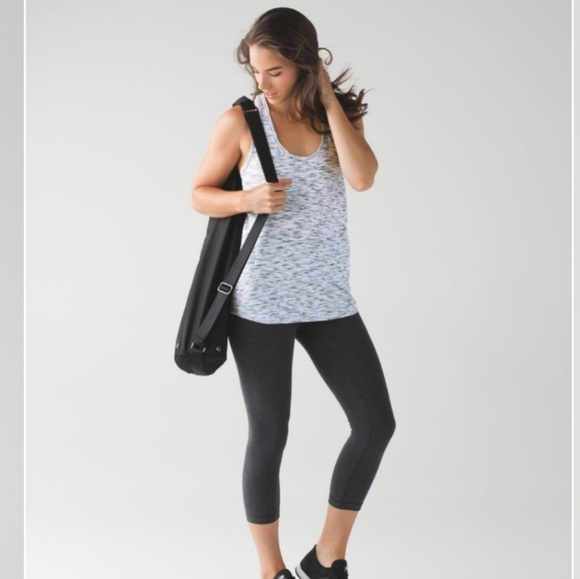 Lululemon Essential Women's Active Running Athletic Tank Top - Picture 13 of 13